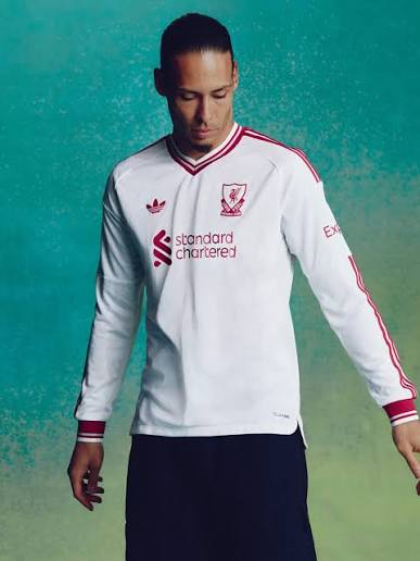 Liverpool   FC   26/27   Away   Replica   Long-Sleeve   Men's   Jersey